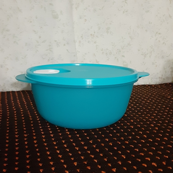 CrystalFlash Tupperware Set - Picture 4 of 5